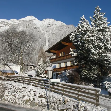 Vendégház Haus Mader 3*