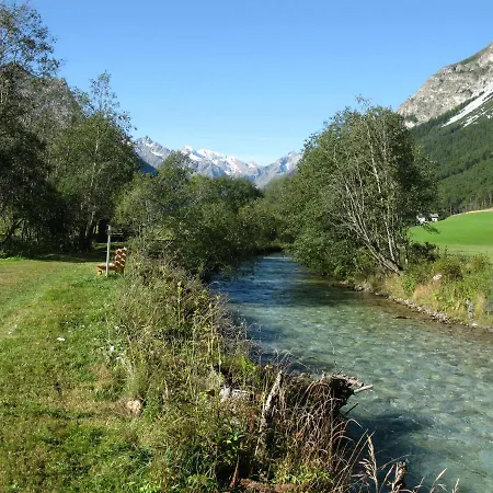 Pensjonat Haus Mader Trins