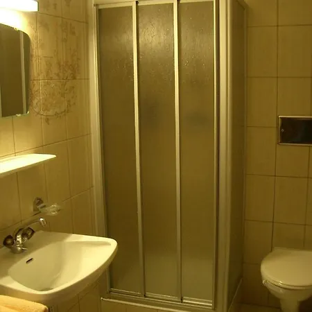 Konukevi Haus Mader Trins